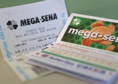 Mega-Sena sorteia neste sábado prêmio de R$ 23,5 milhões