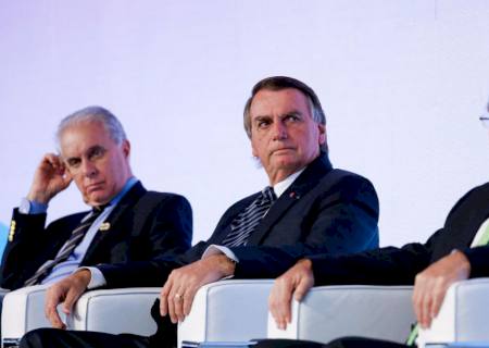 Presidente critica Petrobras e diz ''lamentar'' preço do diesel