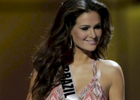 Miss chamada de 'peladona' revela moralismo de concursos