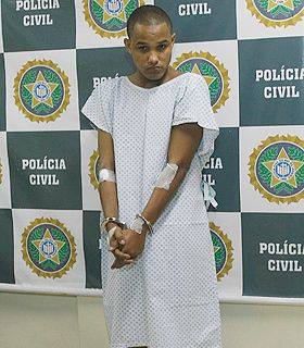 Sobrinho de Beira-Mar é preso em blitz