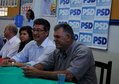 PMDB oficializa candidatura de Hashioka e Milton