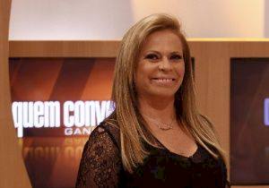 Convidada diz que programa do SBT é ''baixaria'' e é expulsa do palco pela apresentadora