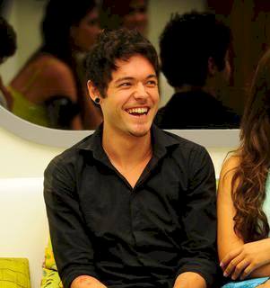 ''BBB13'': Andressa e Nanda comentam o órgão sexual de Nasser