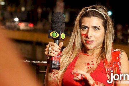 Panicat leva banho de tinta de manifestante em gravação