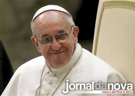 Papa diz que deseja uma ''Igreja pobre e para os pobres''