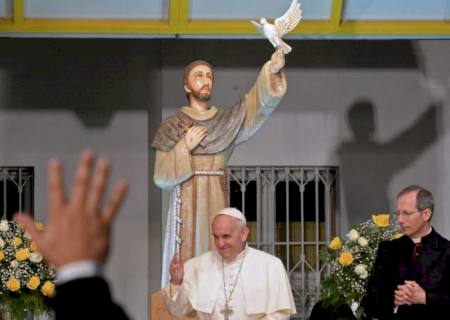 Para especialista, papa não está preocupado com os dogmas da Igreja Católica