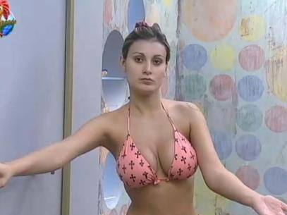 Andressa diz que foi abusada sexualmente na infância por marido da mãe