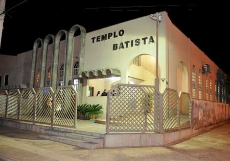 Igreja Batista promove Bazar da Pechincha neste sábado