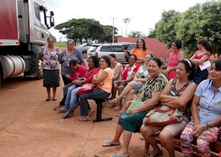 Carreta do hospital de câncer e Barretos (SP) realizou exames em Angélica