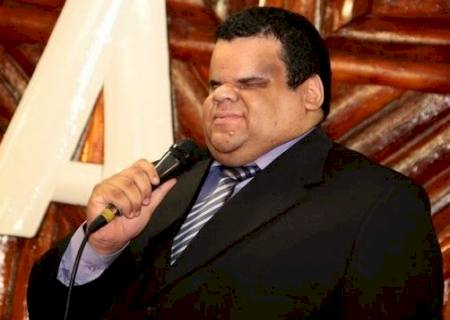 Clayton Queiroz exemplo de vida e comunhão com Deus
