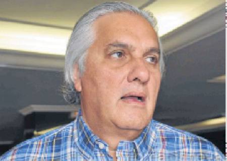 PT desiste do PMDB e vai  para confronto