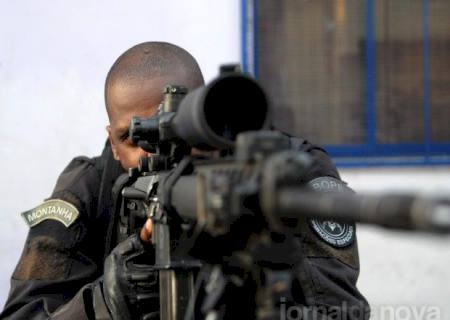 Em 15 minutos, polícia do Rio ocupa Maré