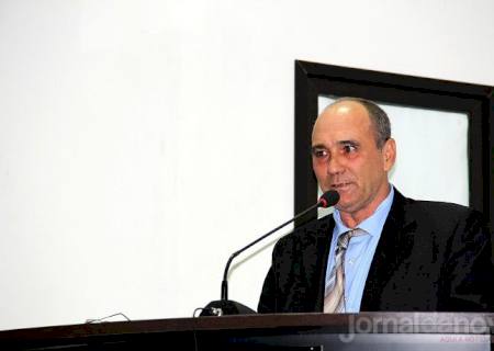 Tolotti solicita lixeiras no Distrito Casa Verde