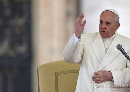 Fenômeno de popularidade, Twitter do papa Francisco atinge 13 mi de seguidores