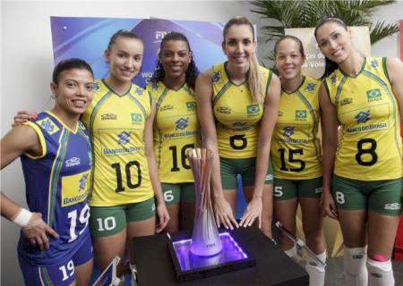 Taças dos mundiais de vôlei são furtadas