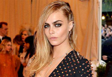 Cara Delevingne é a nova imagem da Topshop