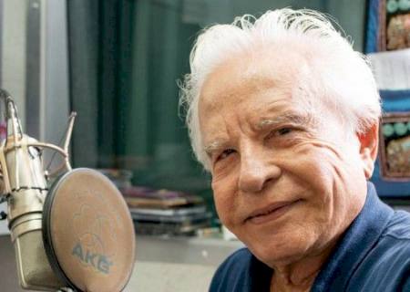 Cid Moreira, aos 86, faz planos para o futuro, mas sente saudade do JN