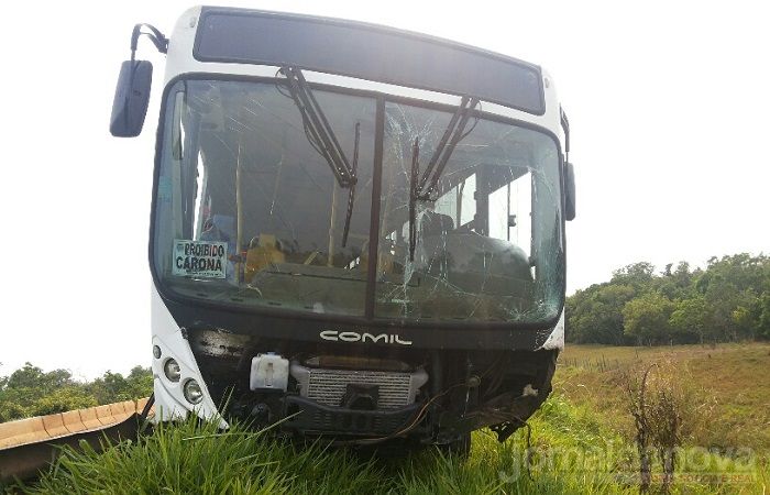 Colisão frontal deixa uma vítima morta na ponte do rio Combate em Anaurilândia
