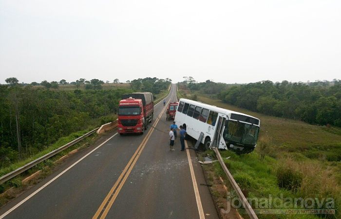 Colisão frontal deixa uma vítima morta na ponte do rio Combate em Anaurilândia