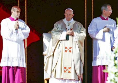 Papa Paulo VI é beatificado por Francisco