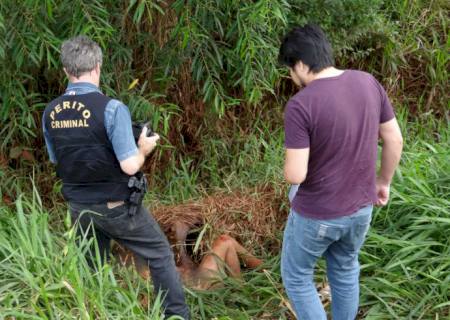 Mulher é encontrada morta com 35 facadas