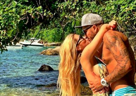 Eles voltaram! Ex-BBBs Fernando e Aline aparecem se beijando em foto