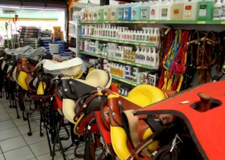 Nova Andradina ganha loja de produtos agropecuários e artigos para pesca