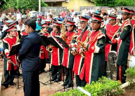 Crise força prefeito desativar por 90 dias banda em Anaurilândia
