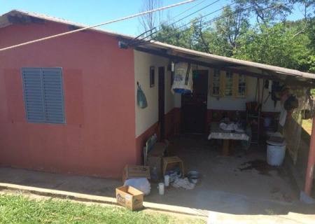 Família é achada morta em casa na Grande SP