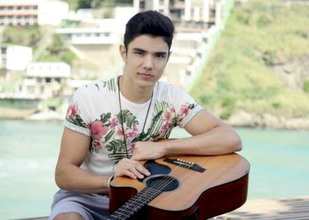 Conheça Vithor Vasco, o ''Japinha do sertanejo'', novo fenômeno da web