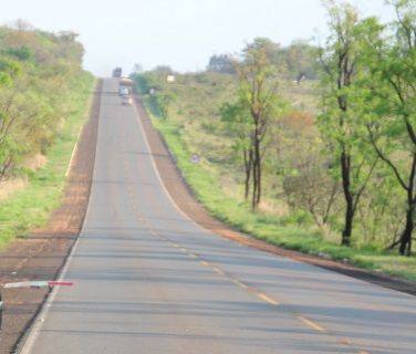 Tolotti e Cido Pantanal pedem terraplanagem em Casa Verde