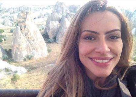 Cleo Pires diz que é ''superviciada'' em pornô