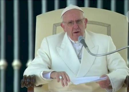 Igreja não quer dinheiro de quem explora trabalhador, diz Papa