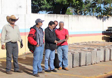 Prefeitura adquire mata-burros de ferro e trilho