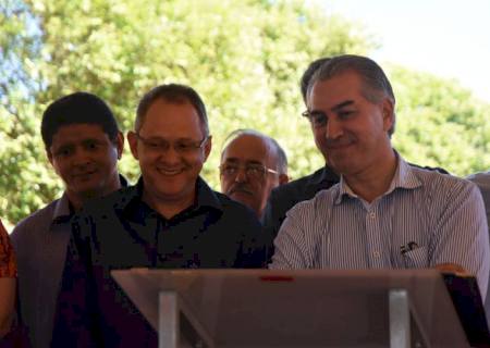 Em Ivinhema, Reinaldo anuncia mais de R$ 5 mi em investimentos que vão de saúde a asfalto