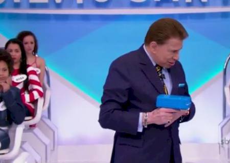 Silvio não trocará aviões por ''revólver da fortuna''