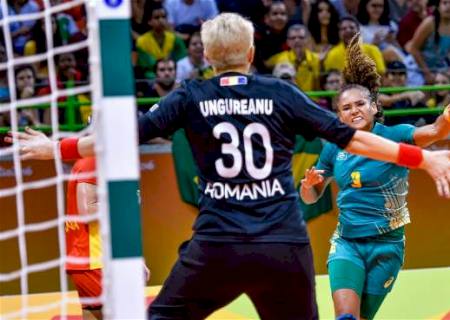 Seleção feminina de handebol vence segundo jogo na Rio 2016