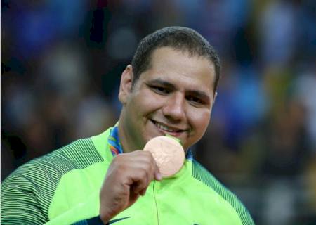 Rafael Silva ganha o bronze no judô