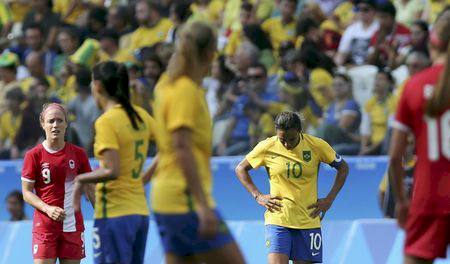 Canadá derrota o Brasil e fica com o bronze do futebol feminino