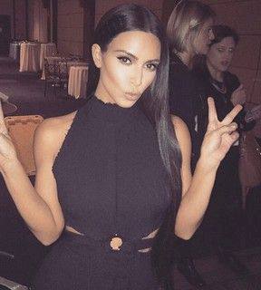 Kim Kardashian foi amarrada e teve US$ 11 milhões roubados, diz jornal