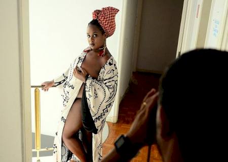 Ex-BBB Roberta diz que vai colocar silicone, mas que não quer emagrecer