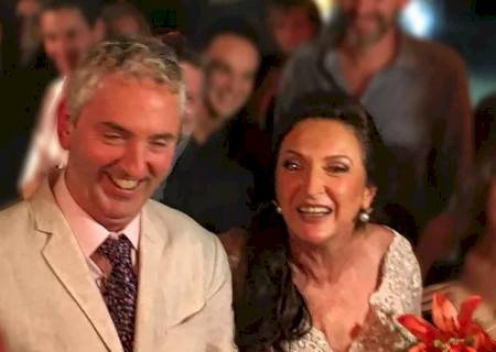 Débora Olivieri se casa no Rio com holandês que conheceu no Tinder