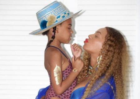 Gêmeos de Beyoncé tem pequeno problema