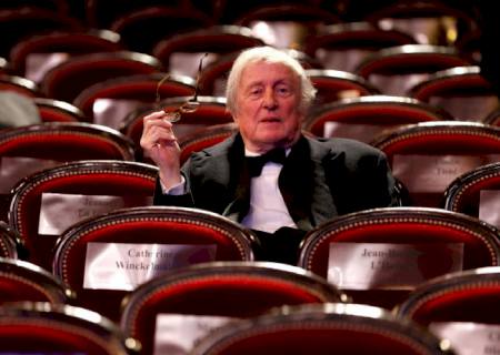 Morre comediante francês Claude Rich aos 88 anos