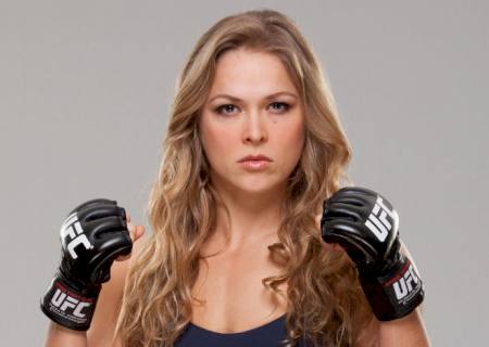 Ronda Rousey tem fotos nuas para ensaio vazadas, diz site