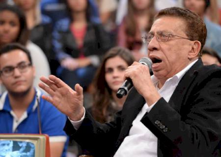 Morre, aos 78 anos, o ator e humorista Paulo Silvino