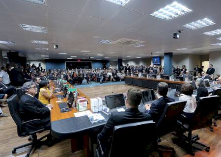 Juiz é punido com censura por irregularidade em precatórios
