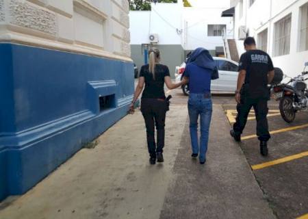 Polícia Civil captura no Paraná mulher que estava foragida desde 1995