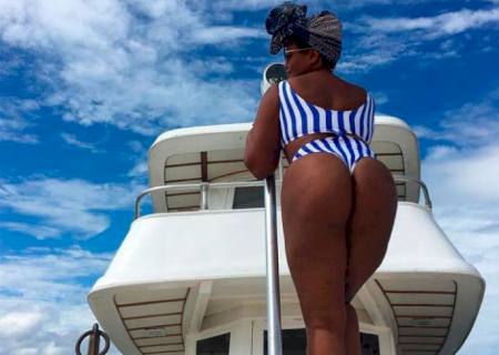 Gaby Amarantos dá aula de autoestima para as seguidoras