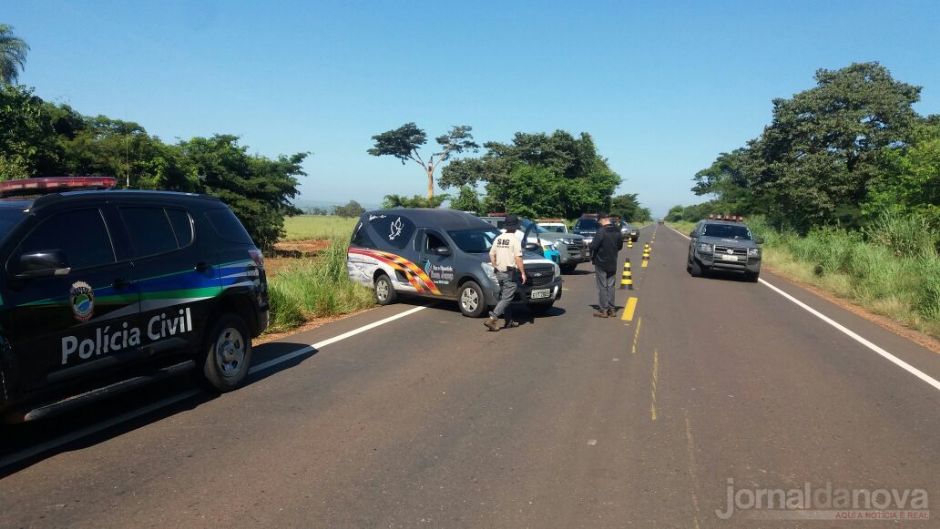 Viatura do DOF capota, um policial morre e outro fica gravemente ferido